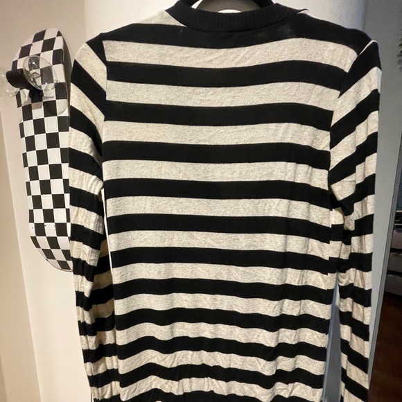 Urban outfitters BDG cardigan. Striped pattern. - Picture 2 of 4